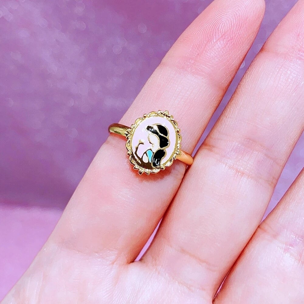 Fairytale Silhouette Rings